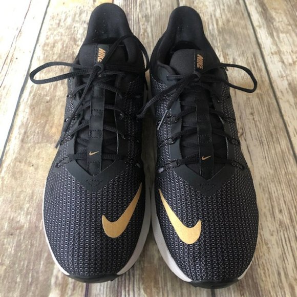 Nike Shoes - NIKE QUEST BLACK & METALLIC GOLD RUNNING SHOES SIZE 9